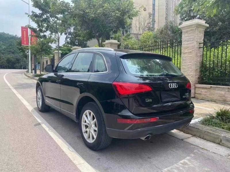 欽州15年奧迪Q54