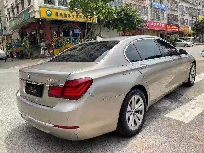 南寧14年寶馬7系4