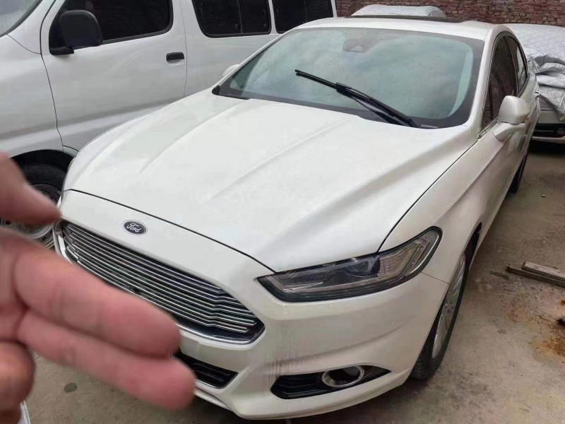 青岛17年福特蒙迪欧1