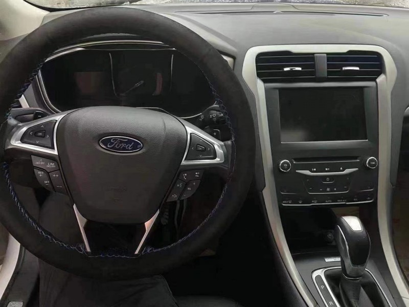 青岛17年福特蒙迪欧3