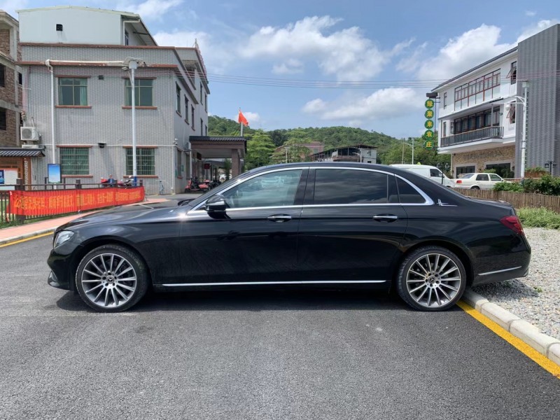 广州19年奔驰E5
