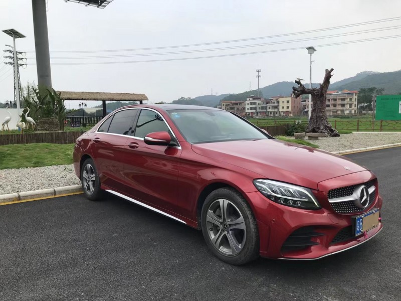 广州19年奔驰C3