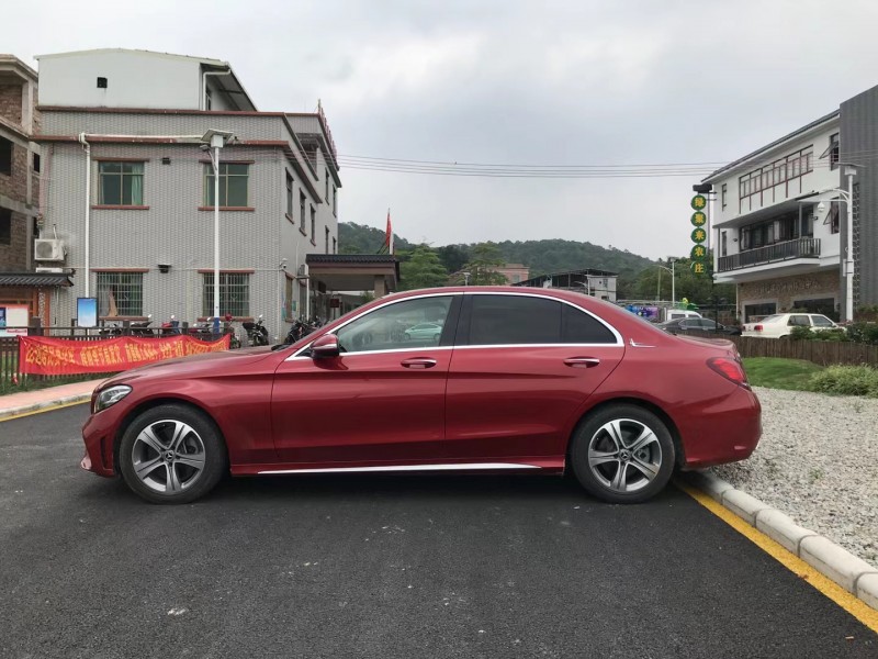 广州19年奔驰C5