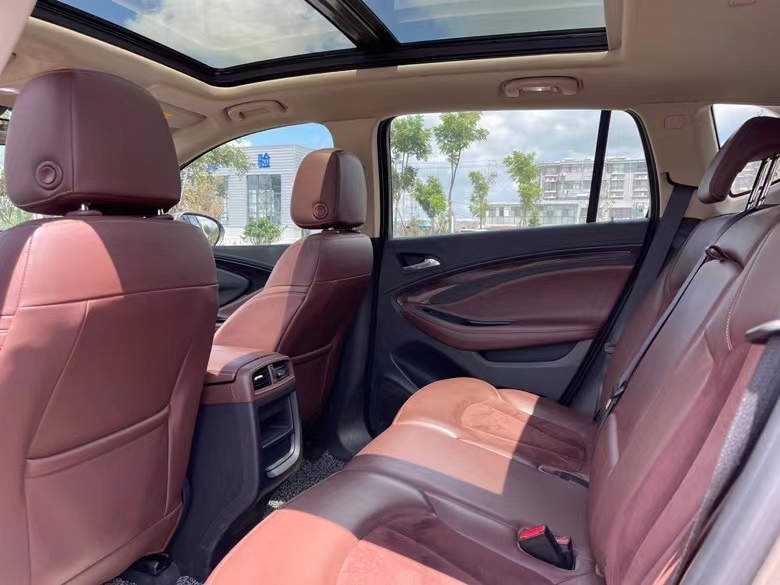 盐城16年别克昂科威3