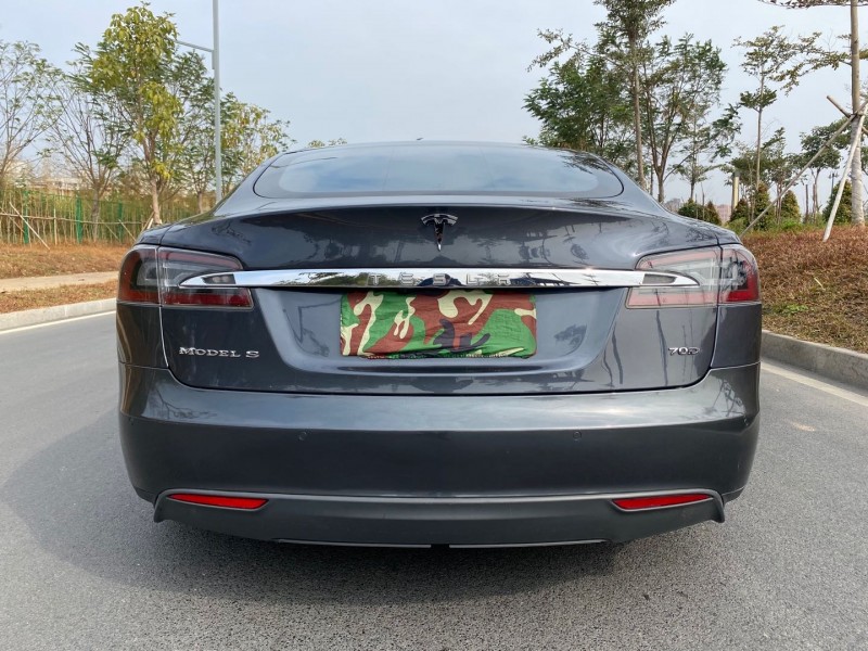 東莞16年特斯拉Model S5
