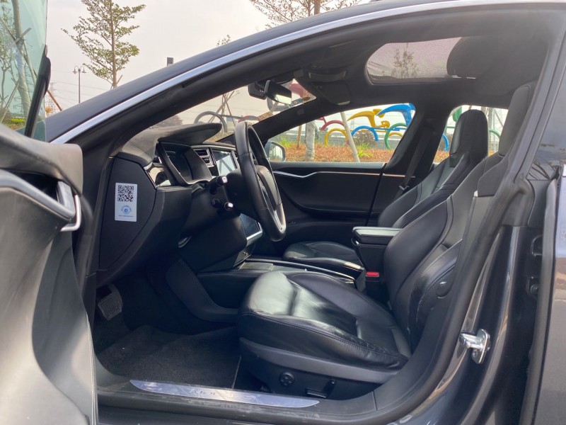 東莞16年特斯拉Model S3