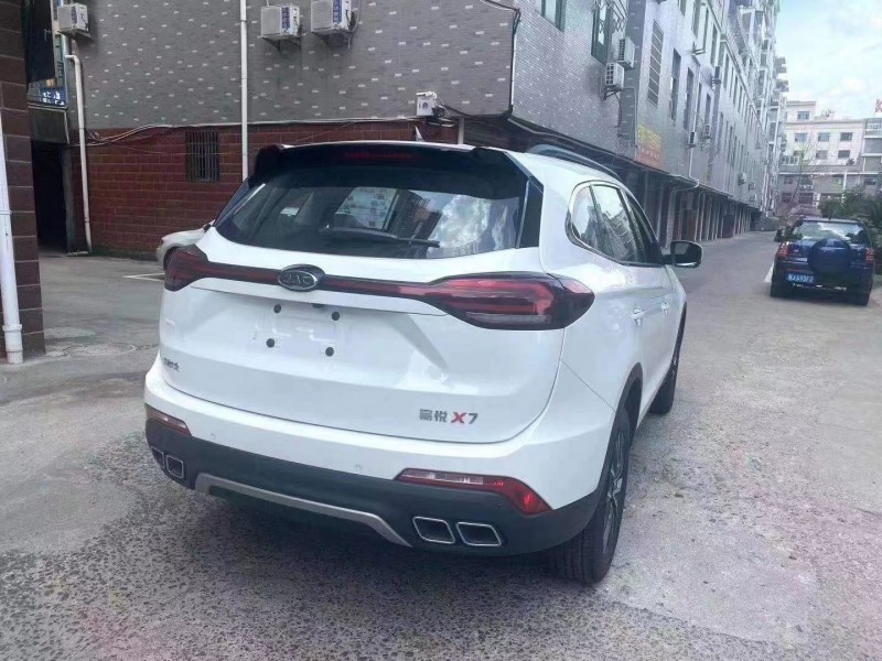 贛州21年江淮X77
