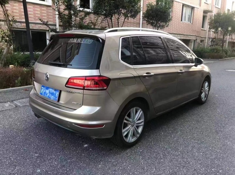 常州17年大眾高爾夫·嘉旅8