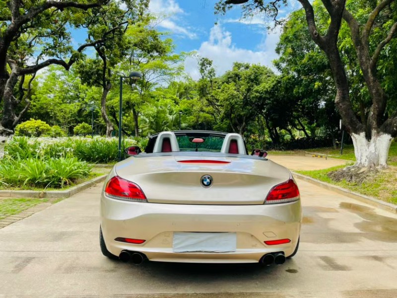 东莞12年宝马Z49