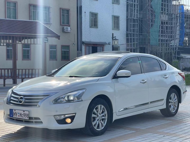湛江13年日產天籟3