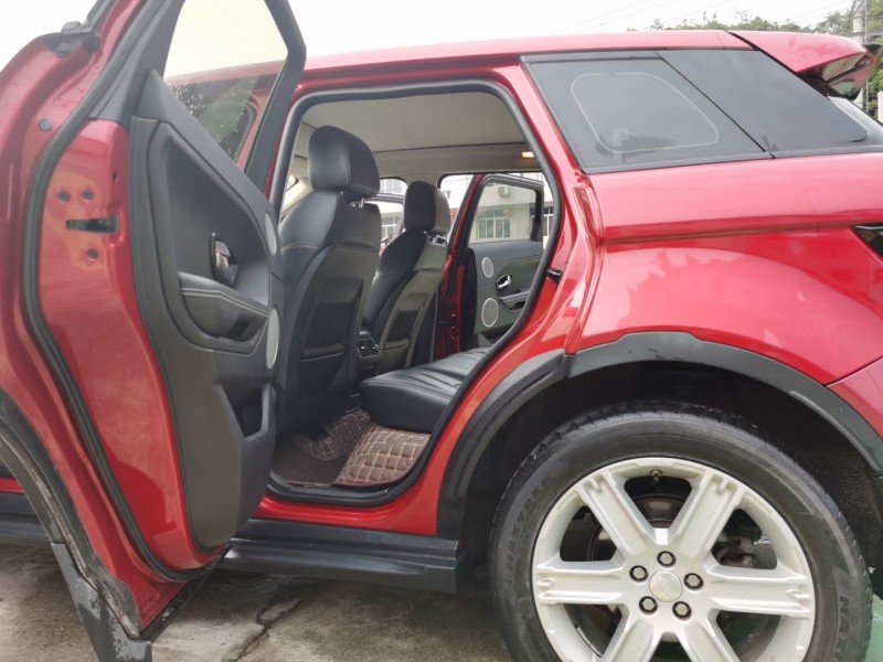 温州15年路虎极光6