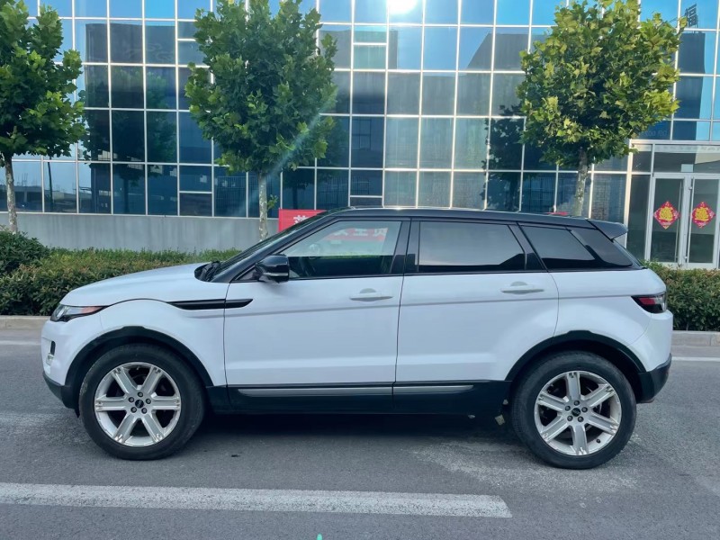 济宁13年路虎极光3