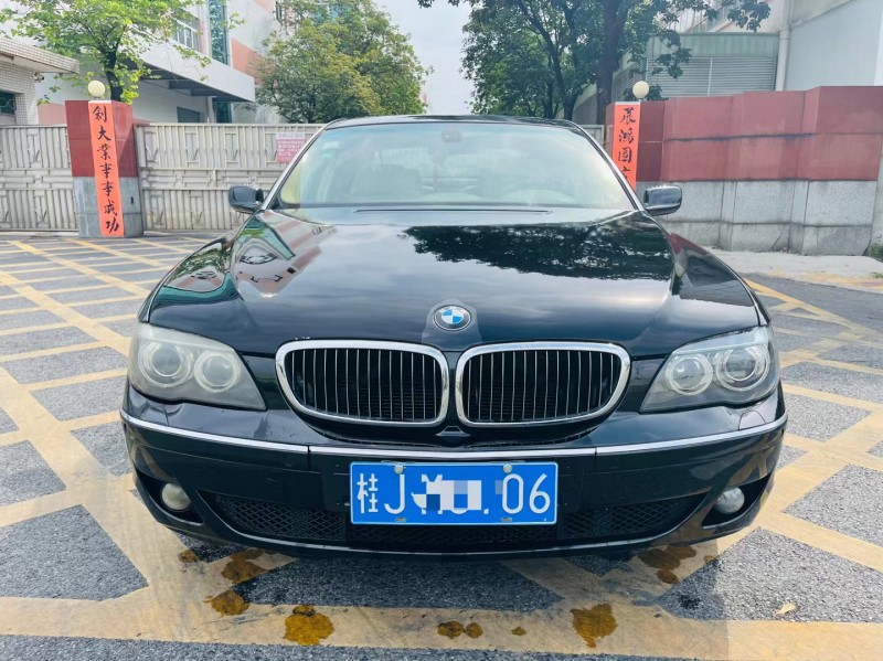 东莞06年宝马7系1