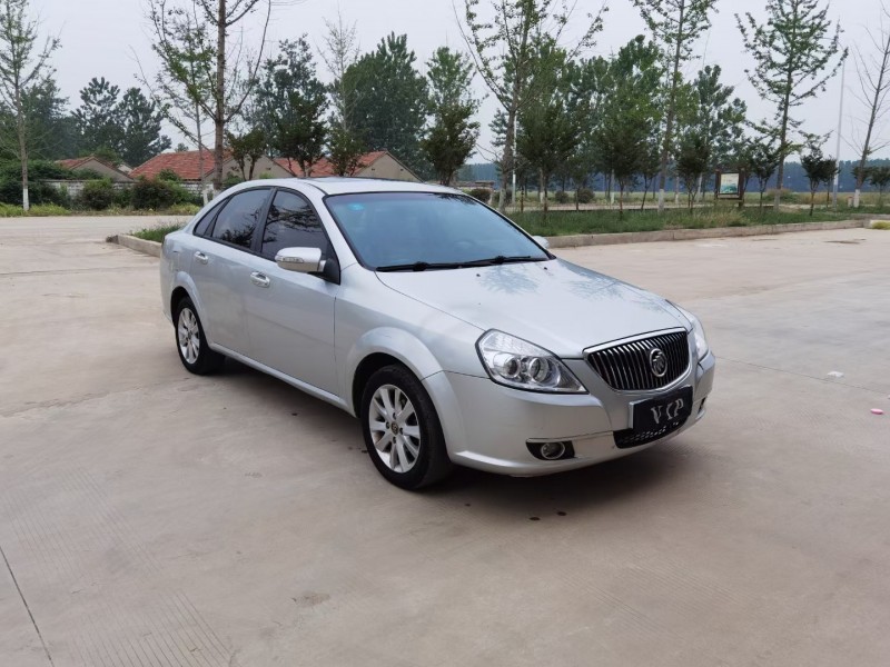 徐州12年别克凯越2