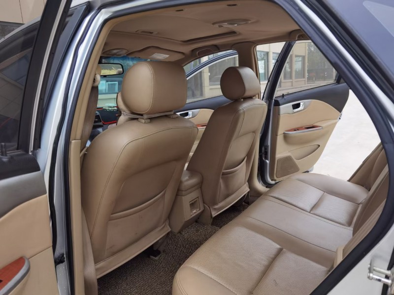 徐州12年别克凯越5