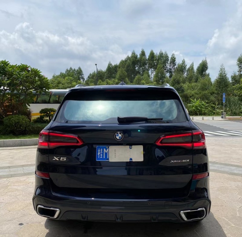 广州19年宝马X59