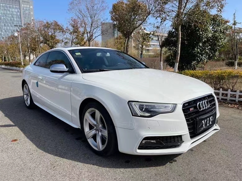 盐城12年奥迪A52