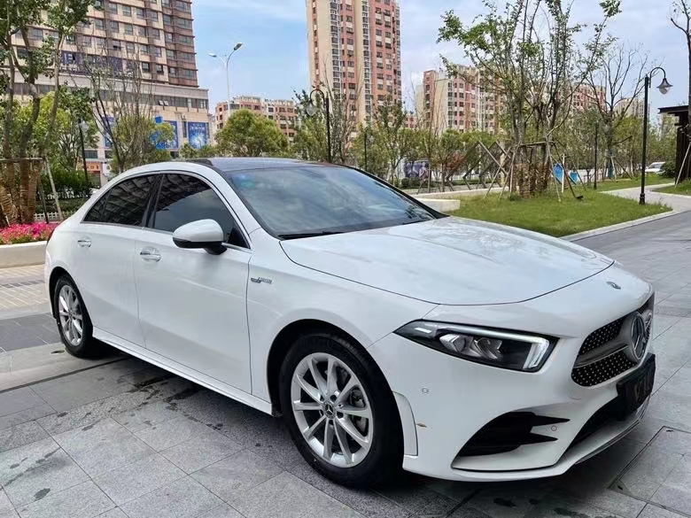 盐城20年奔驰A8