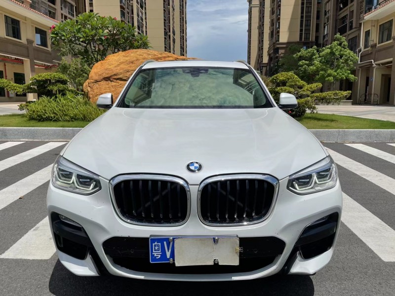 广州18年宝马X31
