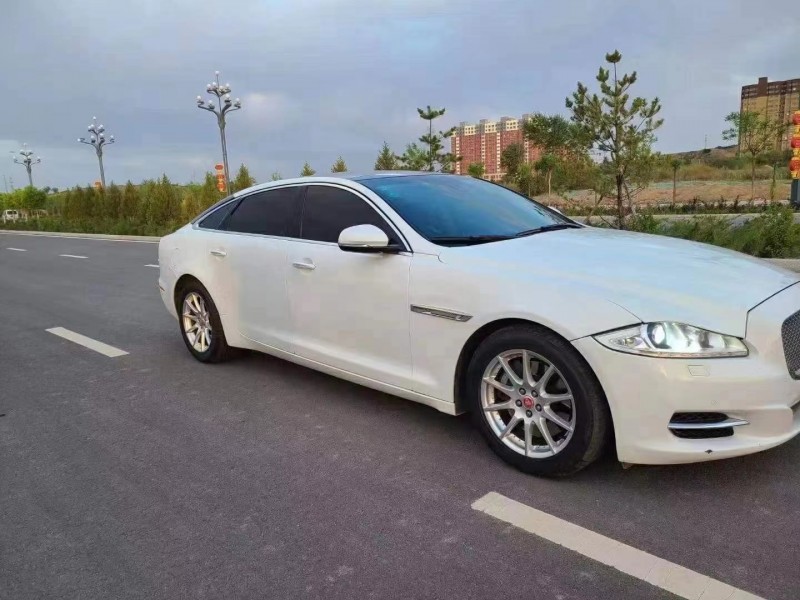 濟南14年捷豹XJ4