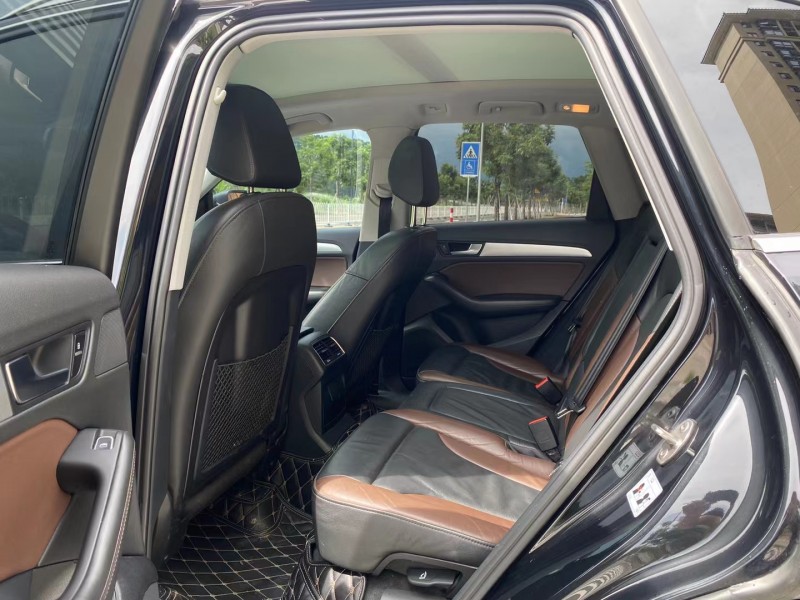 广州18年奥迪Q56