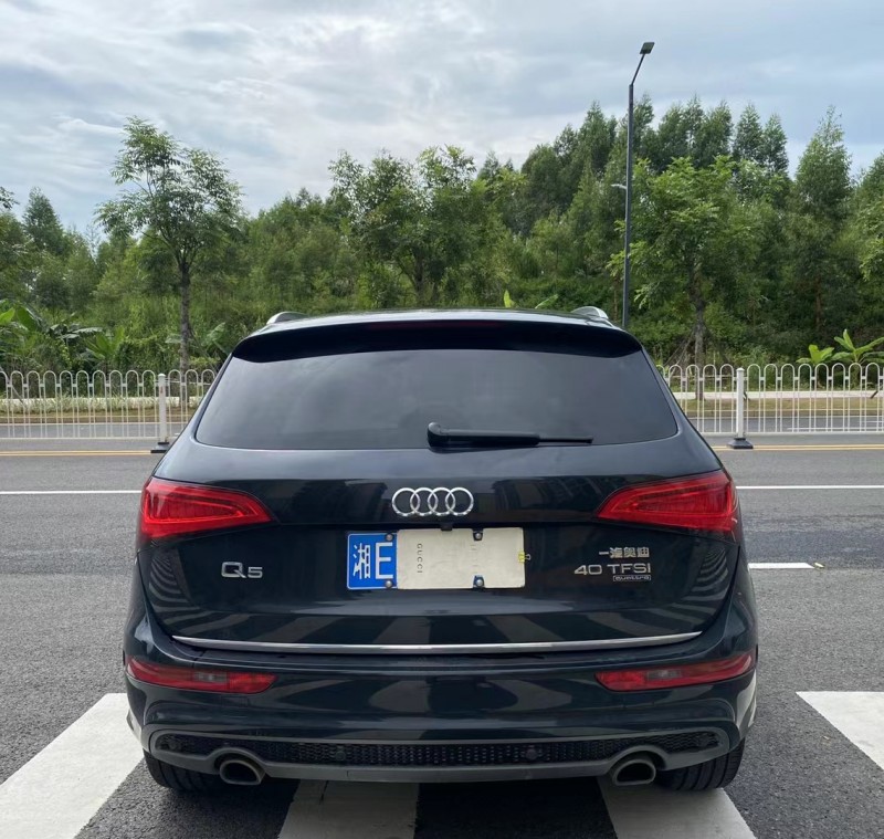 广州18年奥迪Q59