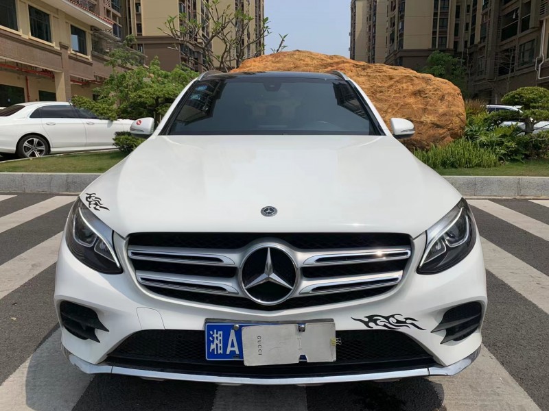 广州18年奔驰GLC9