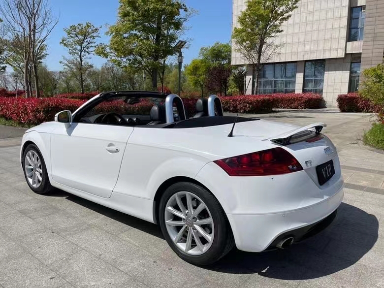 盐城17年奥迪TT8