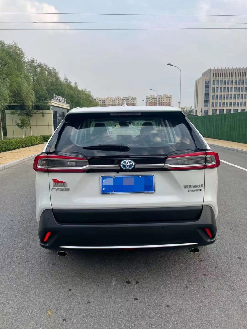 保定21年丰田威兰达9