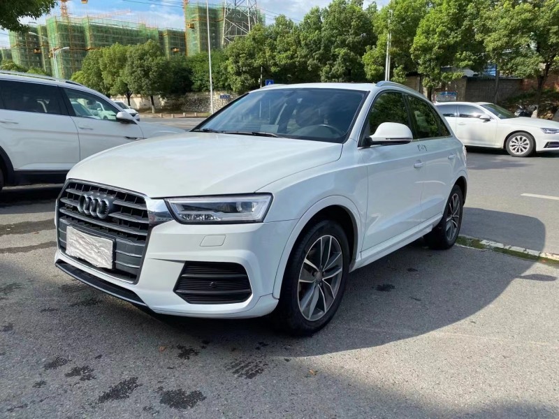 武汉17年奥迪Q38