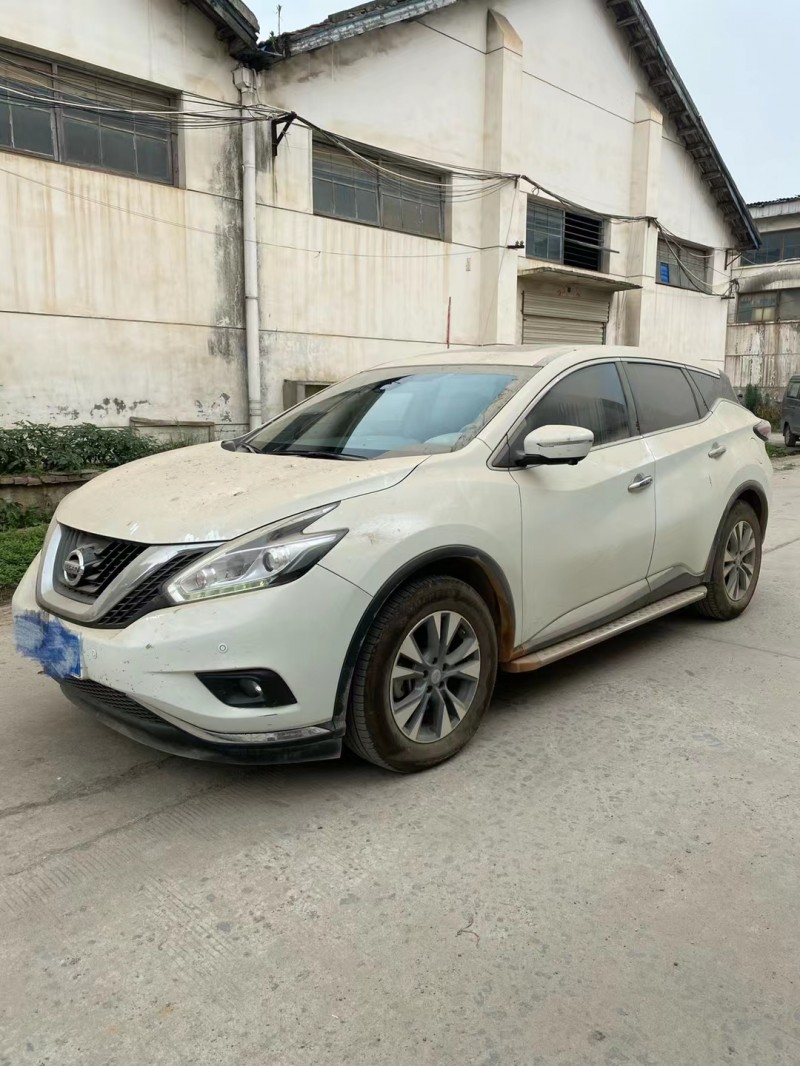 武汉15年日产楼兰3