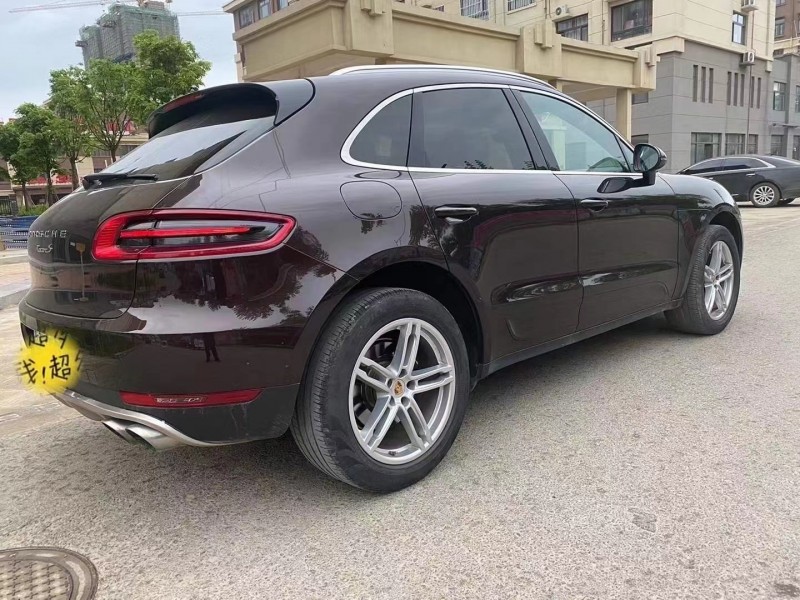 臨沂16年保時捷Macan2