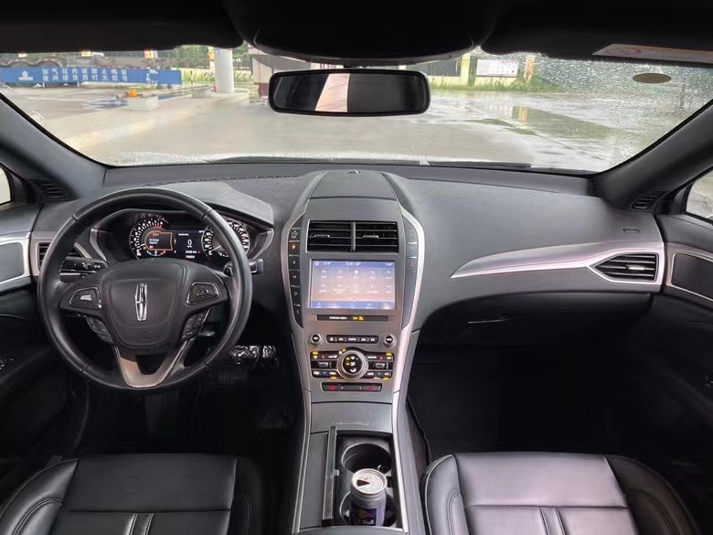 鹽城20年林肯MKZ8
