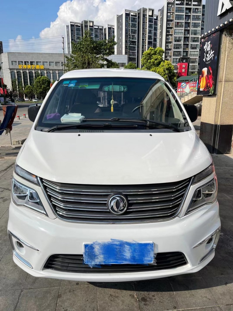 武汉16年东风菱智M51