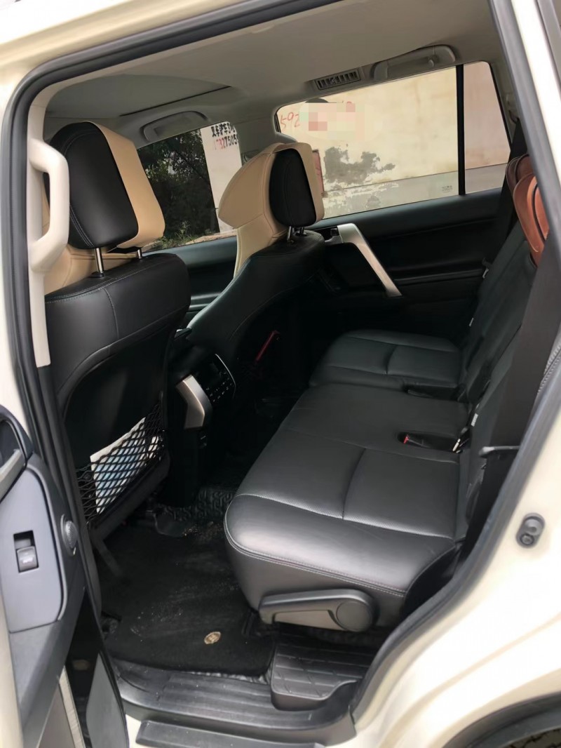 武汉19年丰田普拉多6