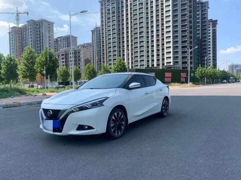 廈門18年日產藍鳥3