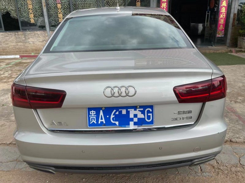 重慶18年奧迪A6L8