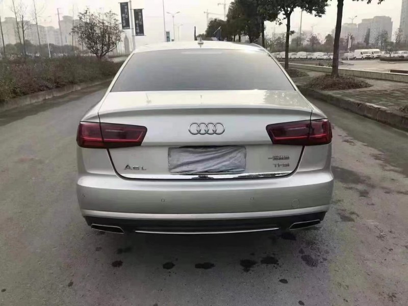 仙桃17年奧迪A6L9