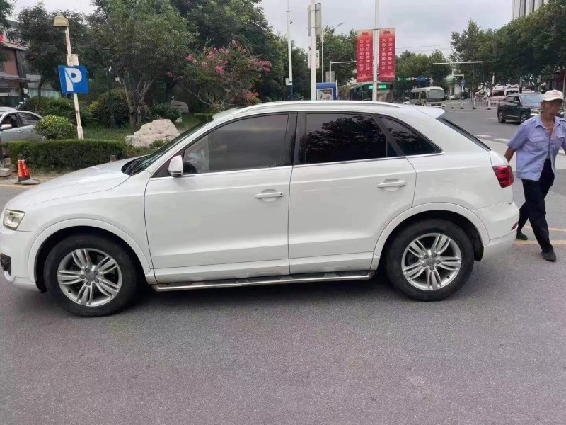 泰安13年奧迪Q35
