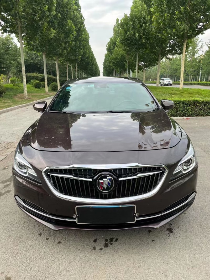 潍坊17年别克君越1