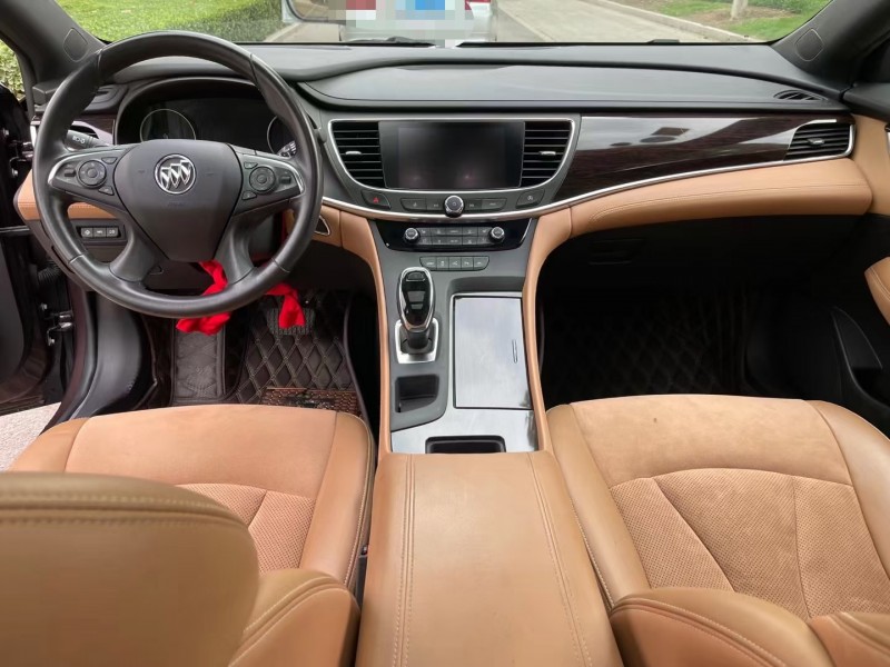 潍坊17年别克君越6