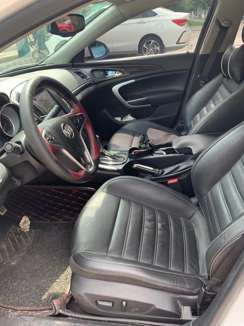 徐州14年别克君威8