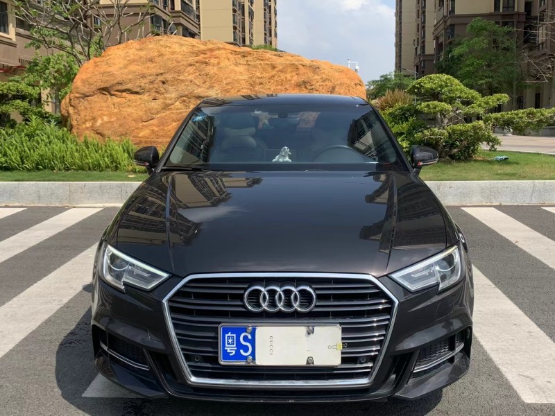 广州18年奥迪A31