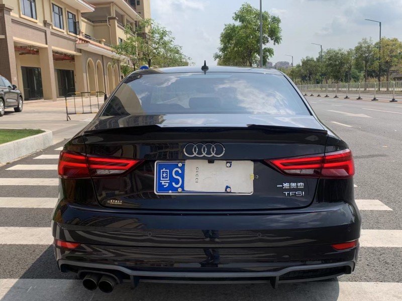 广州18年奥迪A39