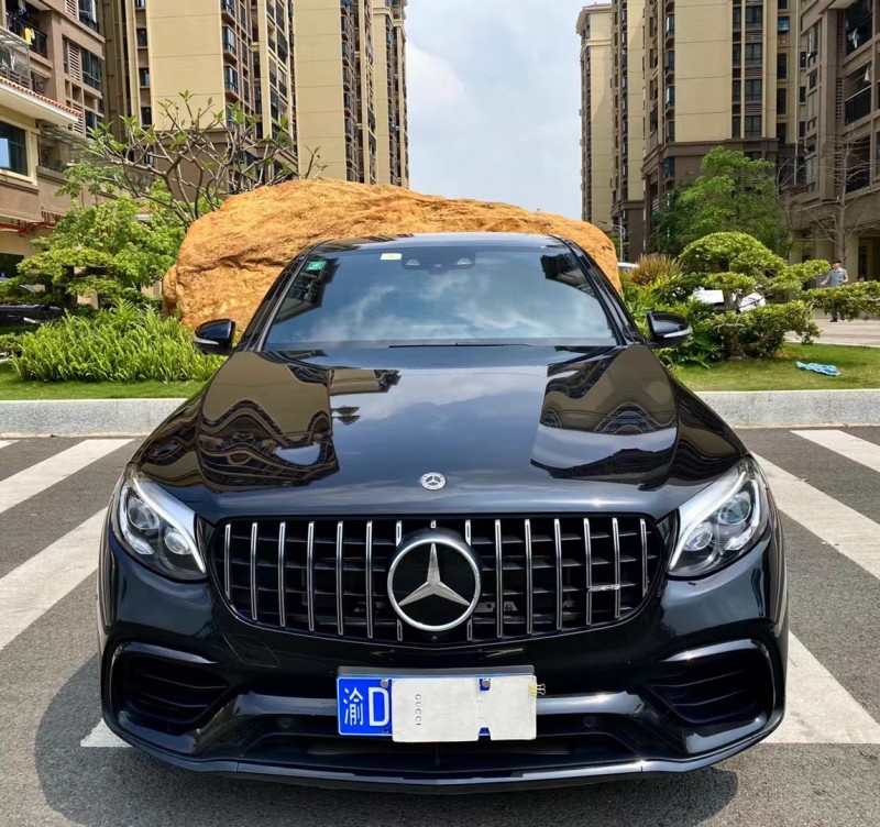 广州19年奔驰GLC1