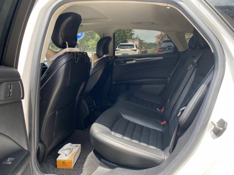 广州17年福特蒙迪欧6