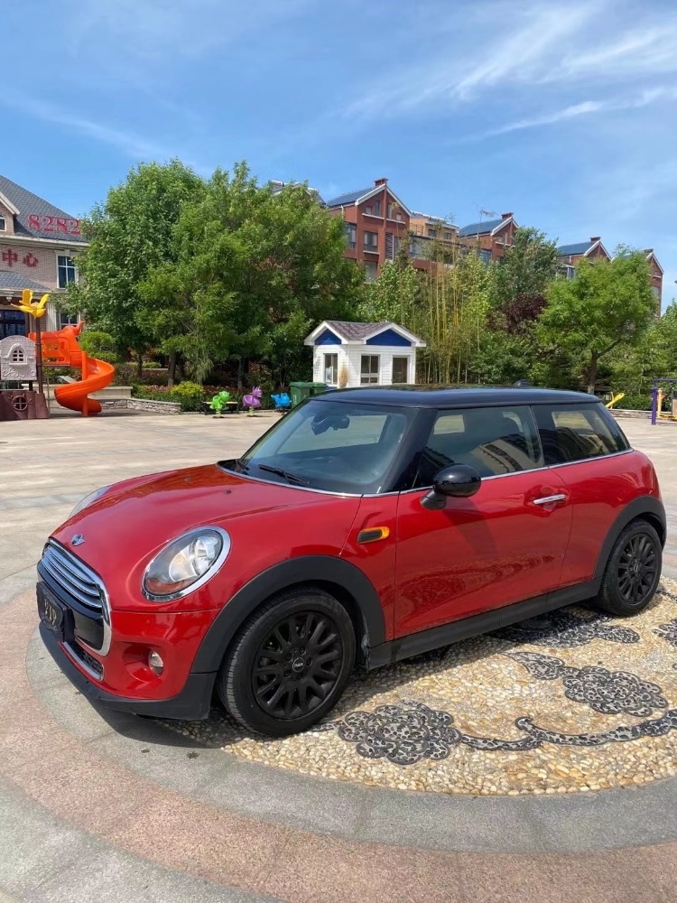 青島17年寶馬MINI7