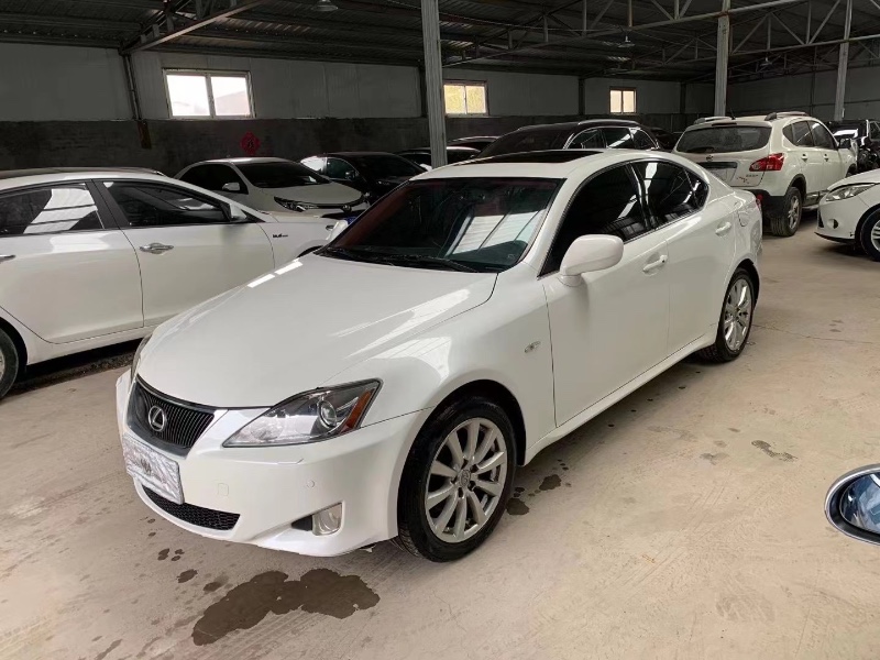 青岛08年雷克萨斯IS7