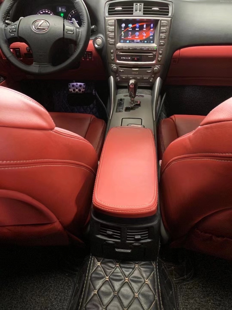 青岛08年雷克萨斯IS5