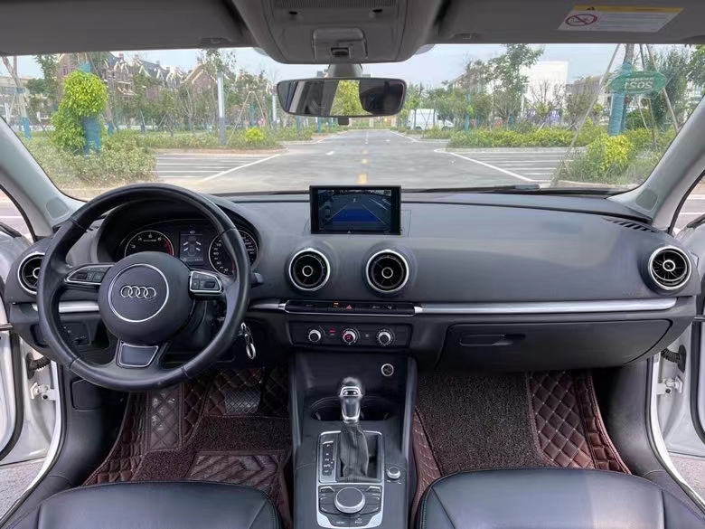 盐城17年奥迪A38